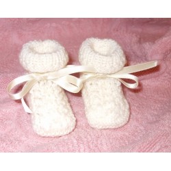 Knitting Baby Boots - It's a Girl